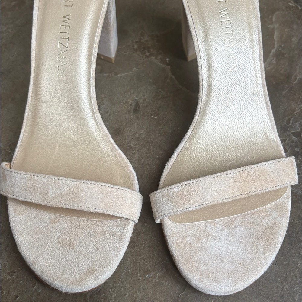 Stuart Weitzman Nearlynude Heel - Picture 4 of 13